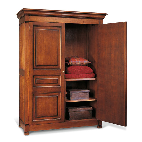Lisette Armoire